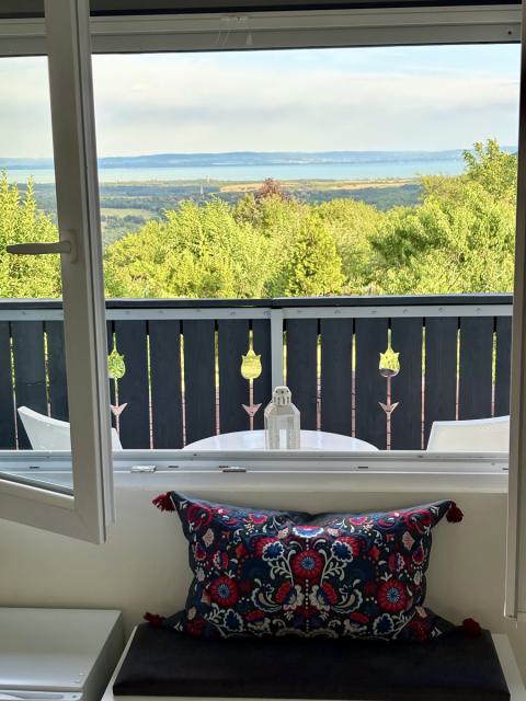 Csicsóka panoráma apartman Balatoncsicsó